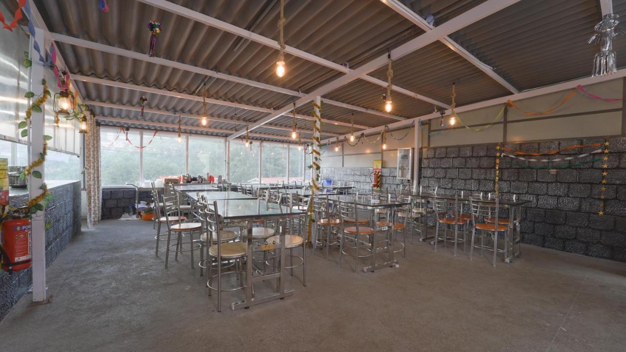 Hotel Amuthu Residency Ooty Esterno foto